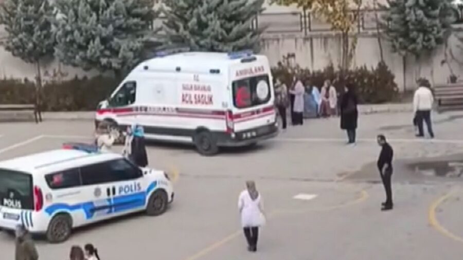 Ankara’da lise bahçesindeki bıçaklı kavgada 1 öğrenci yaralandı